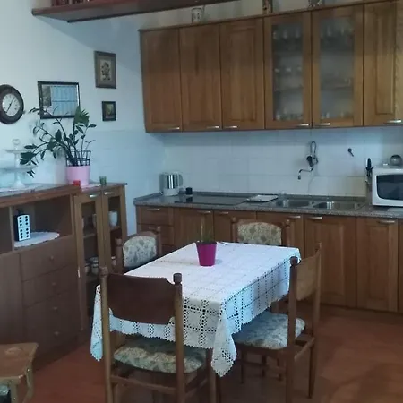 Διαμέρισμα With A Parking Space Klis, Split - 13435 *