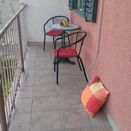 Διαμέρισμα With A Parking Space Klis, Split - 13435 *