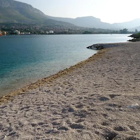 公寓 With A Parking Space Klis, Split - 13435 克利斯