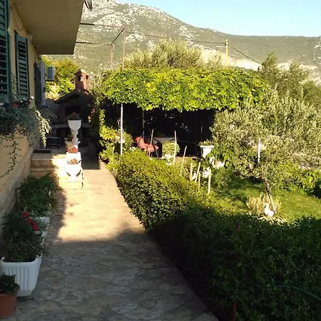 公寓 With A Parking Space Klis, Split - 13435 克利斯