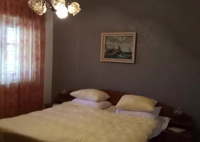With A Parking Space Klis, Split - 13435 Apartman *
