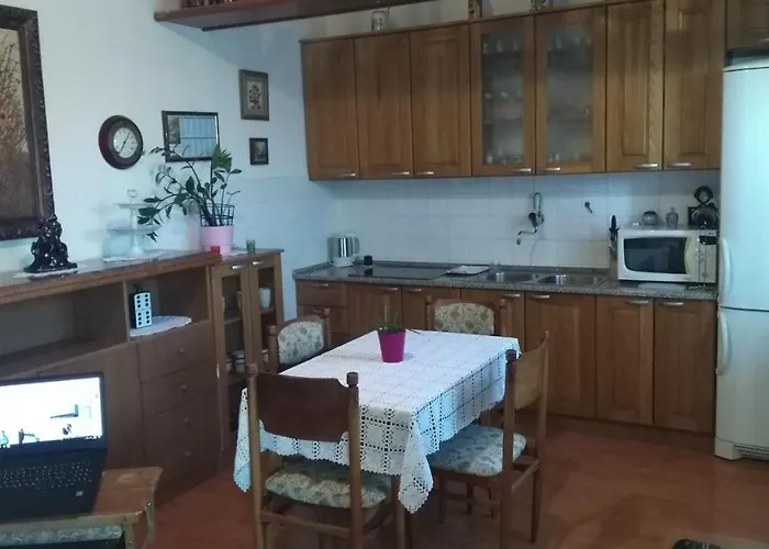 Apartman With A Parking Space Klis, Split - 13435 *